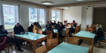 Radnici Standarda u Starom Ilijašu organizovali mirni protest zbog neisplaćenih plata