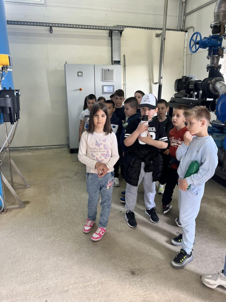 Učenici iz Ilijaša učili o značaju vode: Edukativna posjeta filter stanici Karašinica (FOTO)