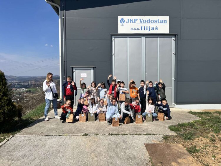 Učenici iz Ilijaša učili o značaju vode: Edukativna posjeta filter stanici Karašinica (FOTO)