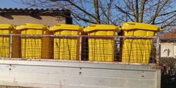 Podijeljeno 150 kanti za selektivno odlaganje otpada na Vlaškovu i Karauli