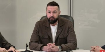 Predstavnici sarajevskih klubova na čelu sa Sarajevom i Željezničarom održali sastanak sa Magodom