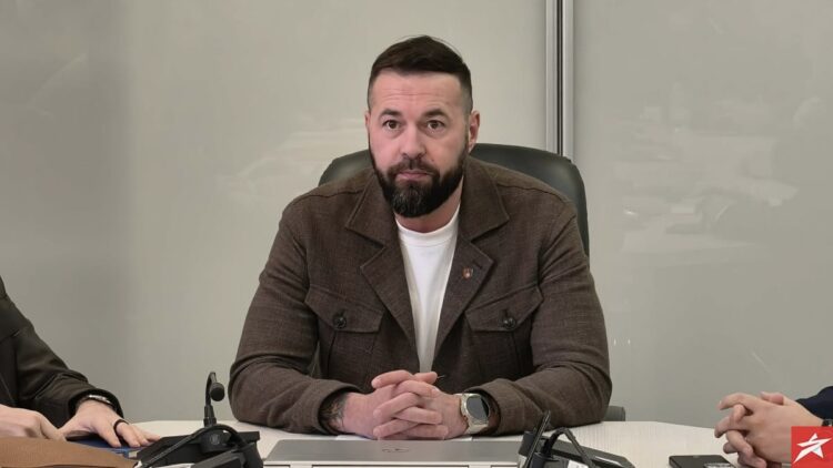 Predstavnici sarajevskih klubova na čelu sa Sarajevom i Željezničarom održali sastanak sa Magodom