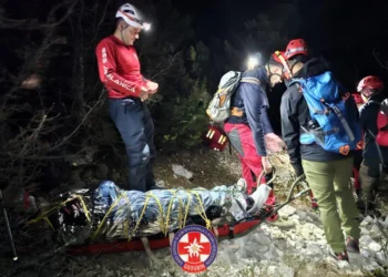 Akcija pod okriljem noći: Pripadnici GSS-a spasili povrijeđenu planinarku sa Čvrsnice