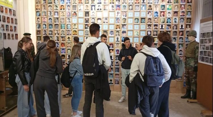 Posjeta spomen – sobi 126. Ilijaške brigade