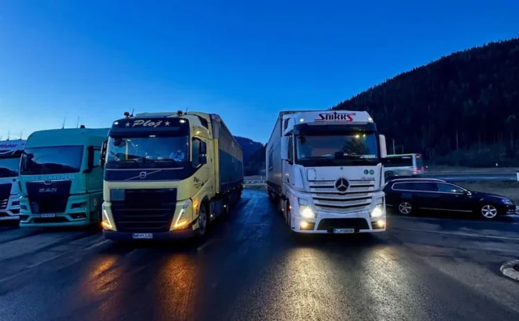 Potvrđeno: Prijevoznici obustavili blokadu granica, situacija bila na granici incidenta