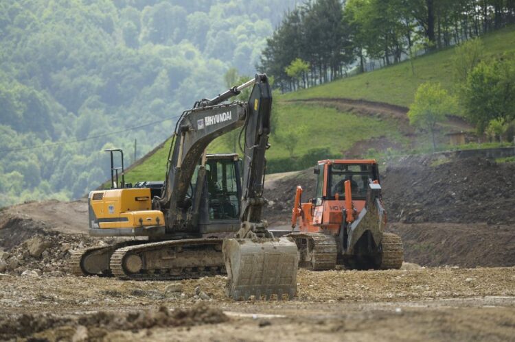 Turska kompanija Cengiz obustavila radove na Koridoru 5C zbog dugovanja od strane JP Autoceste FBiH