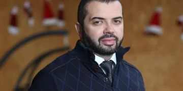 Osnivač Pomozi.ba Elvir Karalić predložen za Šestoaprilsku nagradu Grada Sarajeva, evo ko je još na listi