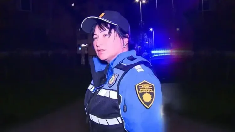 Pozitivan primjer iz Tuzle: Policajka koja je osvojila simpatije građana (VIDEO)