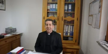 Velečasni Spajić: Poruka Uskrsa je da mir počinje u srcu čovjeka i zlo se pobjeđuje dobrotom