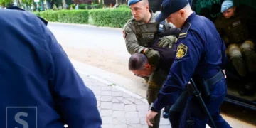 Velike gužve na relaciji Mostar – Sarajevo: Kilometarske kolone dočekale vozače koji se vraćaju kućama
