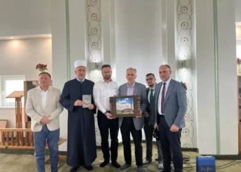 Delegacija Islamske zajednice Kosova u Podlugovima
