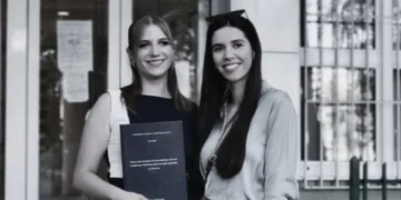 Memorijalna šetnja u znak sjećanja na doktorice Azru Spahić i Almu Suljić