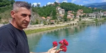 Tri hiljade ruža za tri hiljade stradalih: Višegrad se danas sjeća nevino ubijenih Bošnjaka