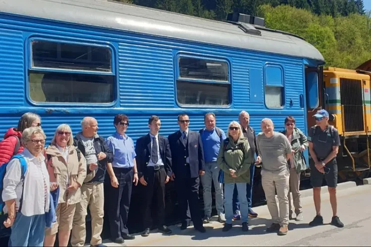 Turisti iz Norveške oduševljeni voznom linijom Sarajevo – Vareš: Putovanje nastavili brzim vozom do Mostara