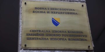 Utvrđena lista od 11.998 kandidata za predsjednika i zamjenika predsjednika biračkih odbora