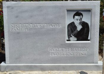 U mjestu Knežina na Romaniji otvoreno spomen-obilježje Halidu Bešliću