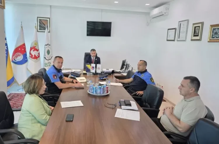 Općina Ilijaš i Policijska uprava Ilijaš razgovarali o sigurnosti saobraćaja u pješačkoj zoni