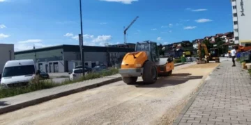U toku pripreme za asfaltiranje ulice na Banovcu