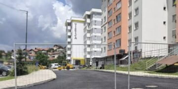 Na Banovcu završen prvi sloj asfalta, sutra polaganje završnog sloja
