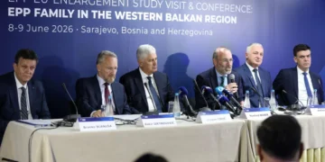 Na pomolu nova koalicija u BiH? SDA, HDZ i opozicija iz RS potpisali zajedničku deklaraciju