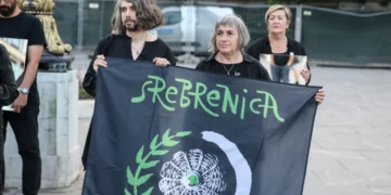 Skup za Srebrenicu u Beogradu: Žene u crnom uputile oštre poruke i zahtjeve vlastima Srbije