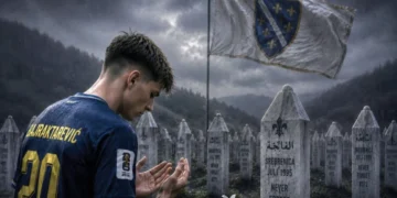 Esmir Bajraktarević poručio: “Iza svakog imena bila je nečija ljubav. Ne zaboravite Srebrenicu”