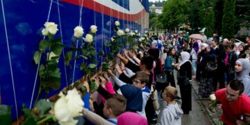 Obavještenje o prolasku kolone s tabutima žrtava genocida u Srebrenici kroz Ilijaš