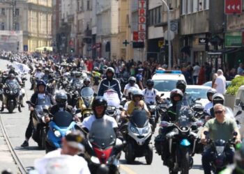 Nepregledna kolona na putu ka Srebrenici: Moto maraton “Da se nikad ne zaboravi i ne ponovi” prošao kroz Sarajevo