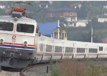 Sudar vozila kod Semizovca, teretnjak se i dalje nalazi na željezničkim šinama