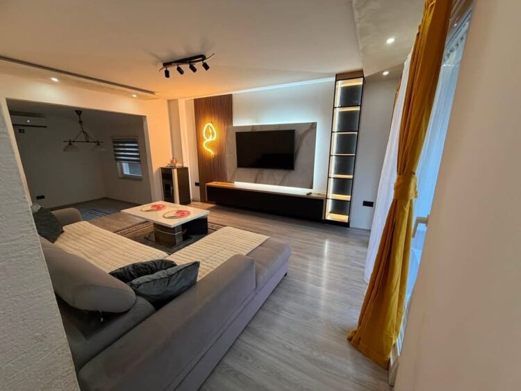 Izdaje se moderno opremljena kuća površine 60 m² u Ilijašu