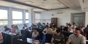 Veće stipendije za stipendiste Fondacije Hastor: u Ilijašu potpisani ugovori za školsku 2026/2027. godinu
