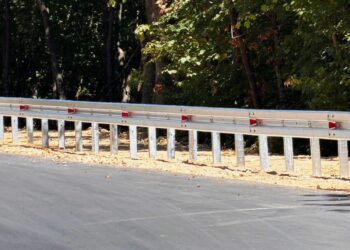 Ministarstvo saobraćaja KS: Postavljeno 17.700 metara zaštitnih odbojnih ograda