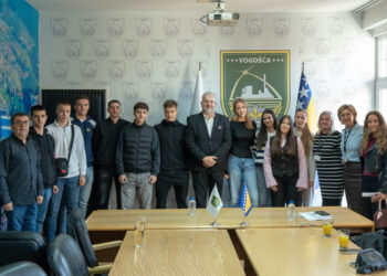 Srednjoškolci kroz projekat Socijalni dan stekli radno iskustvo u Općini Vogošća